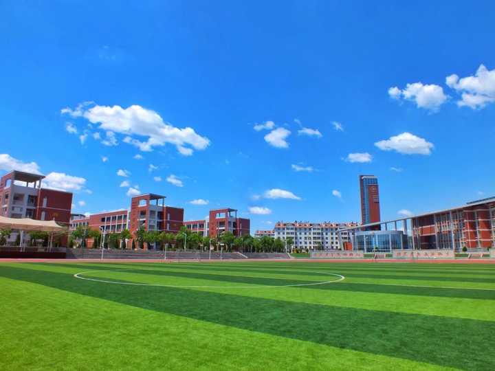 石嘴山市第一中學